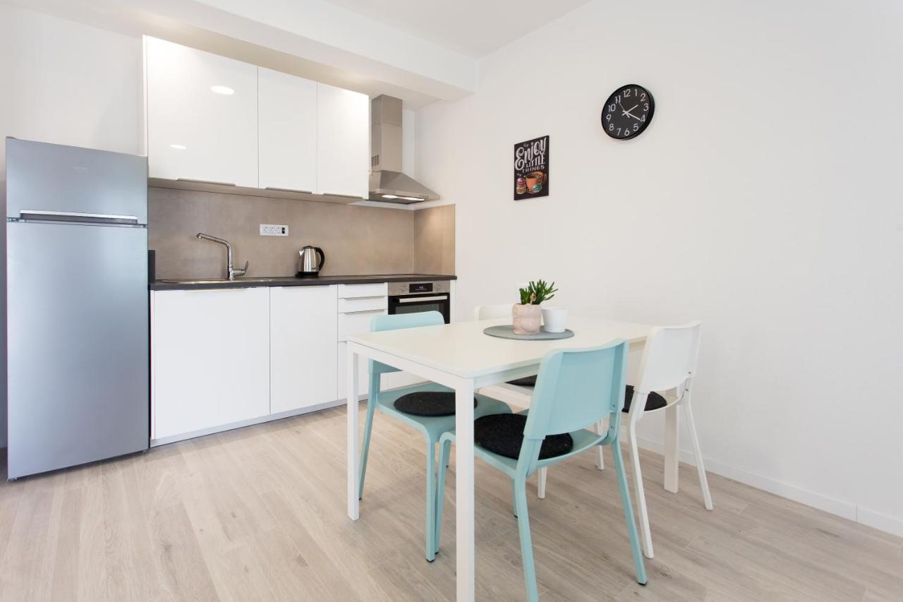 Delminium Apartment Kastela Exterior photo